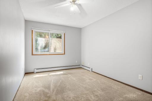 2011 E 122nd Street, D24, Burnsville, MN 55337