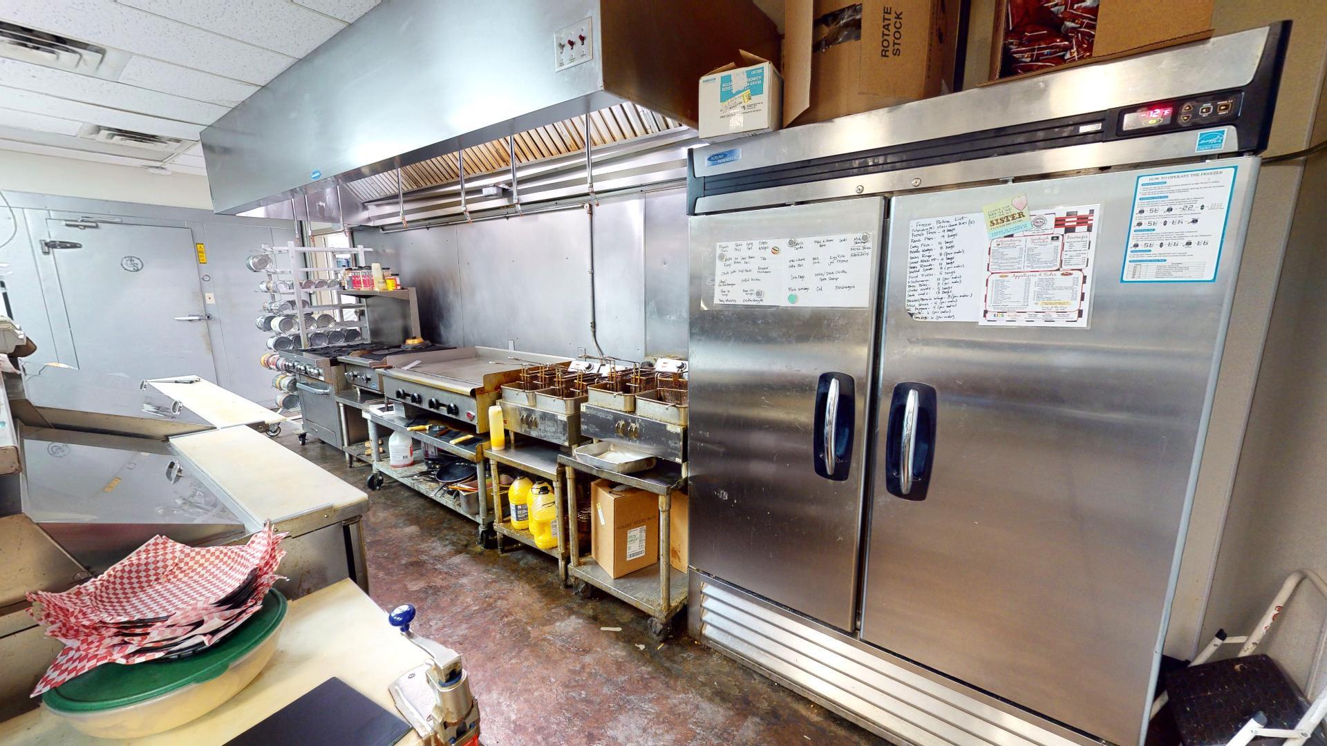 Kitchen 7.jpg