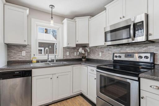 348 105th Street NW, Oronoco, MN 55960