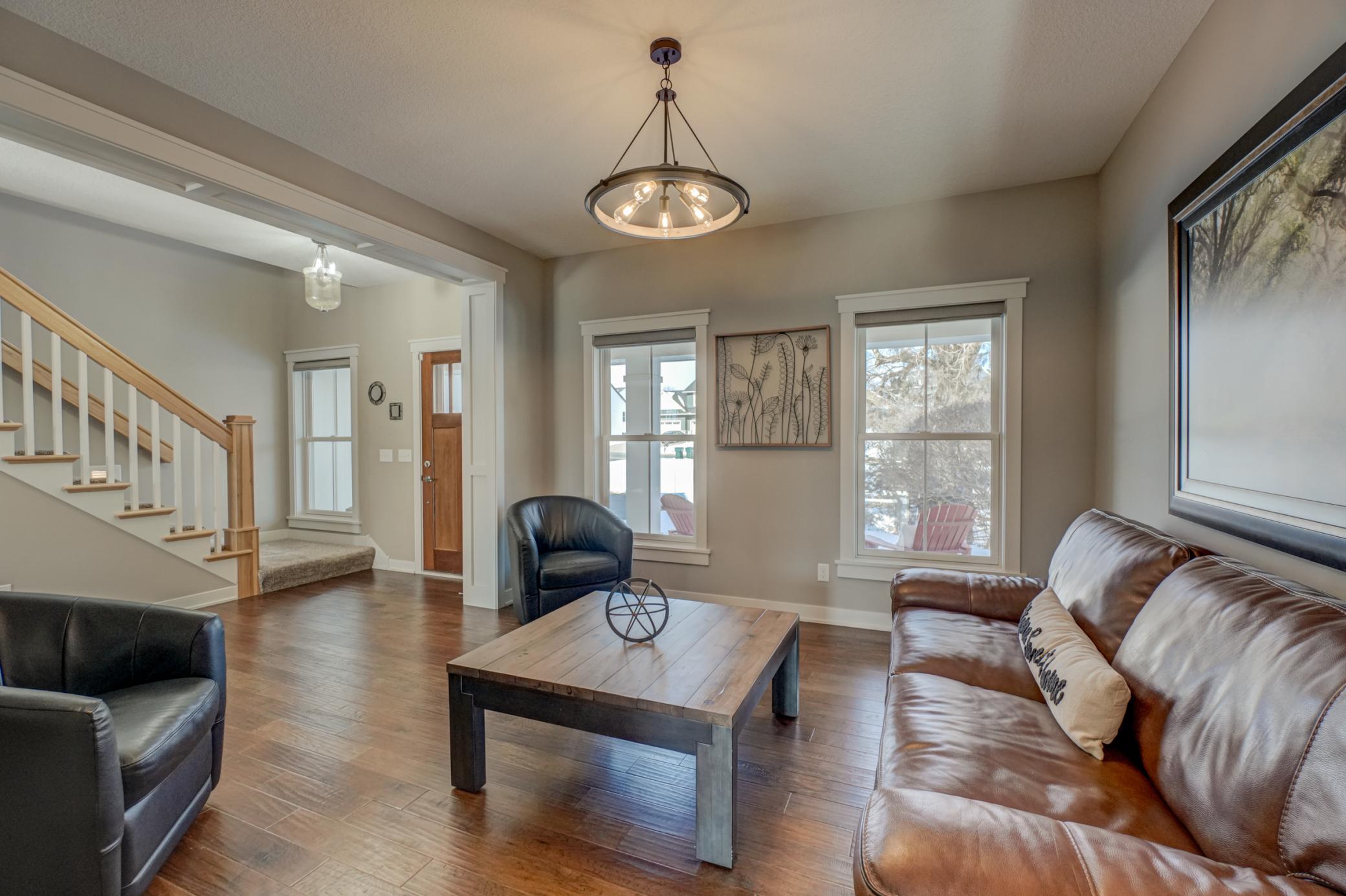 Sitting room/formal dining