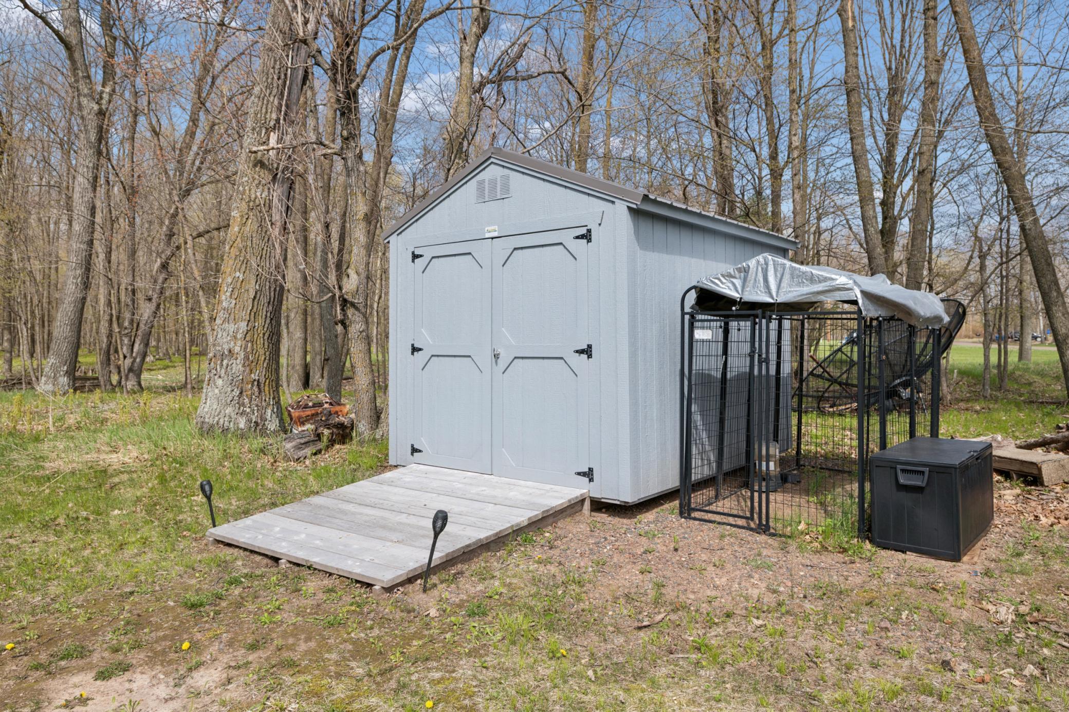 316 Wennerberg Shore Drive - Newer garden shed for all the lake toys, gear and lawn mower.