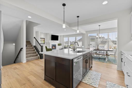 10122 Shadyview Lane N, Maple Grove, MN 55311