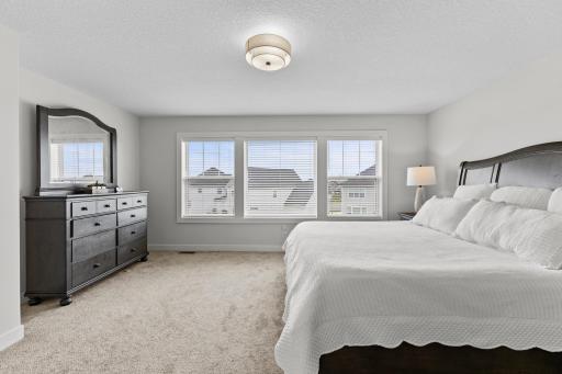 10122 Shadyview Lane N, Maple Grove, MN 55311