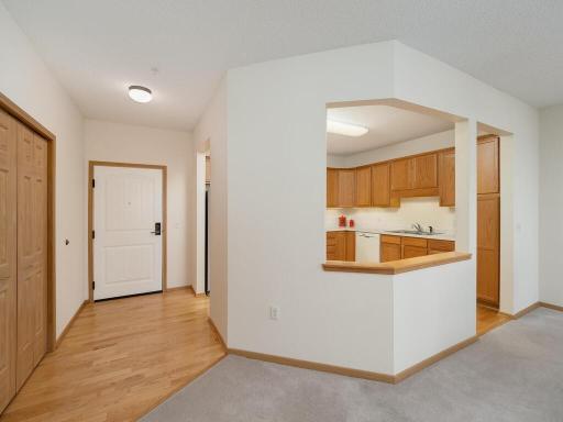 1900 Rush Lake Trail, 126, Saint Paul, MN 55112