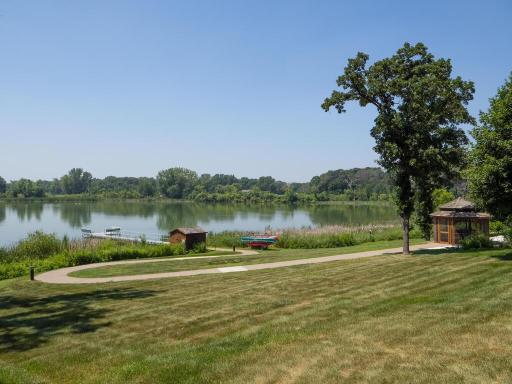 1900 Rush Lake Trail, 126, Saint Paul, MN 55112