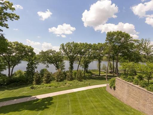 1900 Rush Lake Trail, 126, Saint Paul, MN 55112