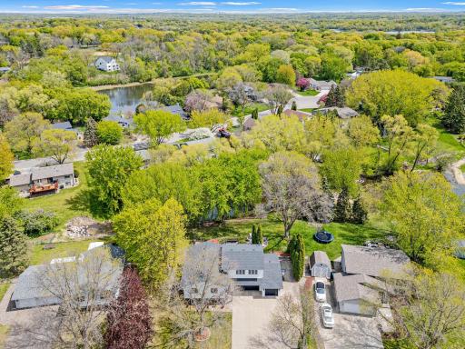 Lake Ann's gorgeous free beach with swimming, picnic areas & trails is just moments away, and Lake Minnetonka is only 5 minutes down the road, with charming Excelsior just 1.5 miles from your front door.