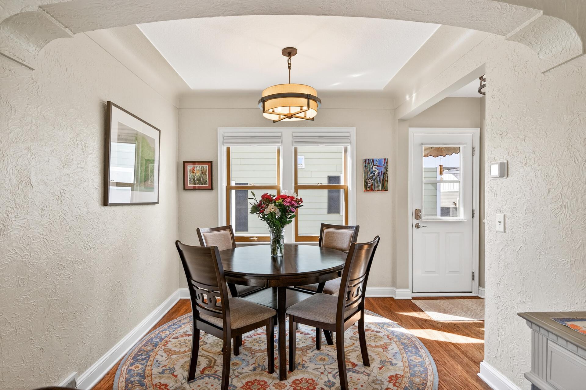 Lovely dining space for entertaining