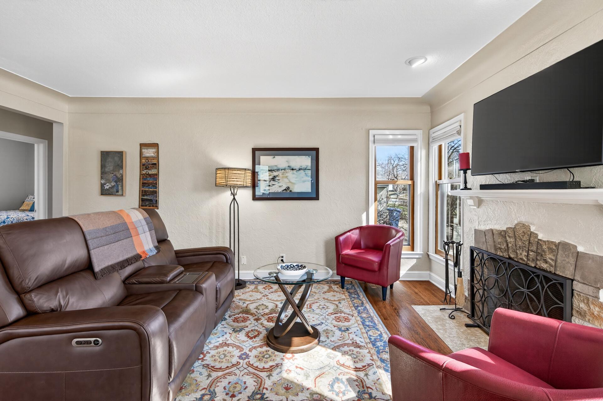 So much beautiful natural light in every season