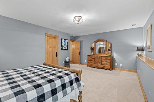 2818 134th Avenue NE, Andover, MN 55304