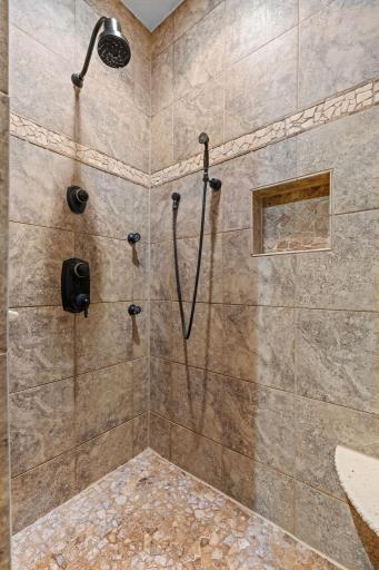 2818 134th Avenue NE, Andover, MN 55304