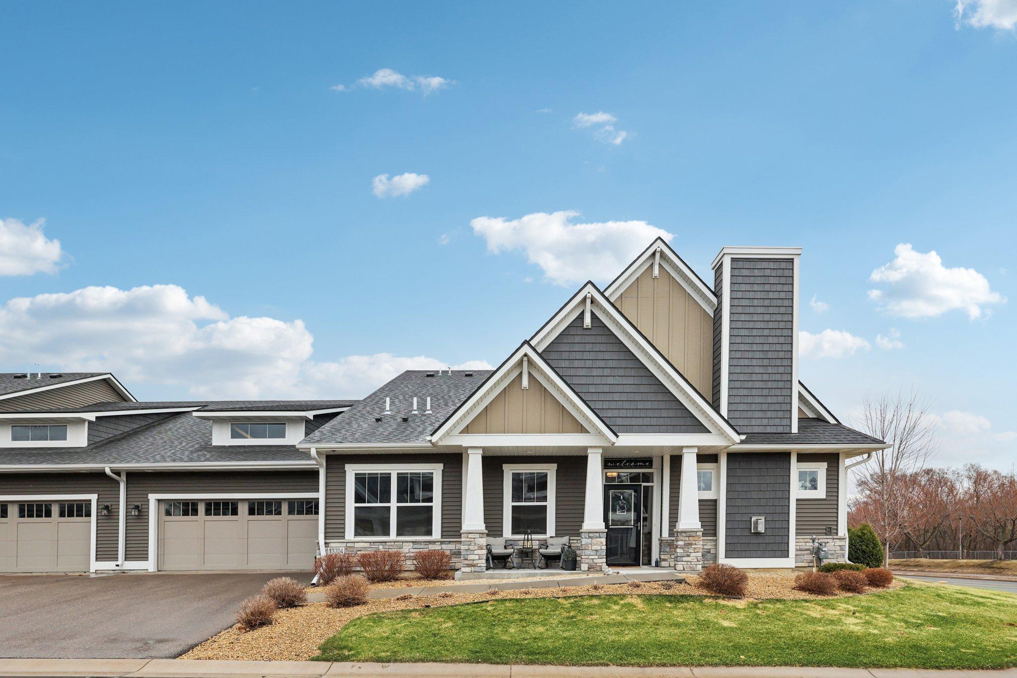 Welcome home 13704 Brookside Path