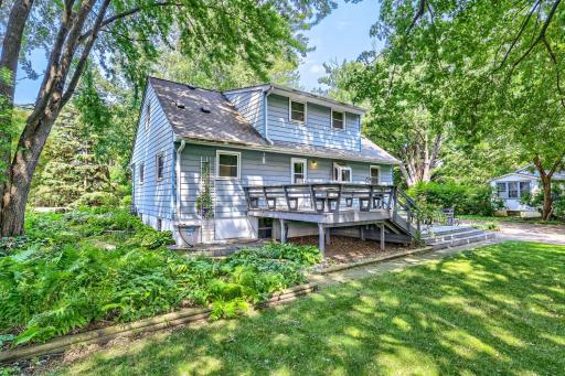 3010 Fairview Avenue N, Roseville, MN 55113