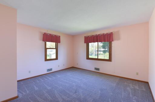 215 Keith Road, Circle Pines, MN 55014