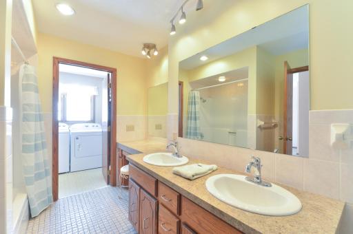 215 Keith Road, Circle Pines, MN 55014