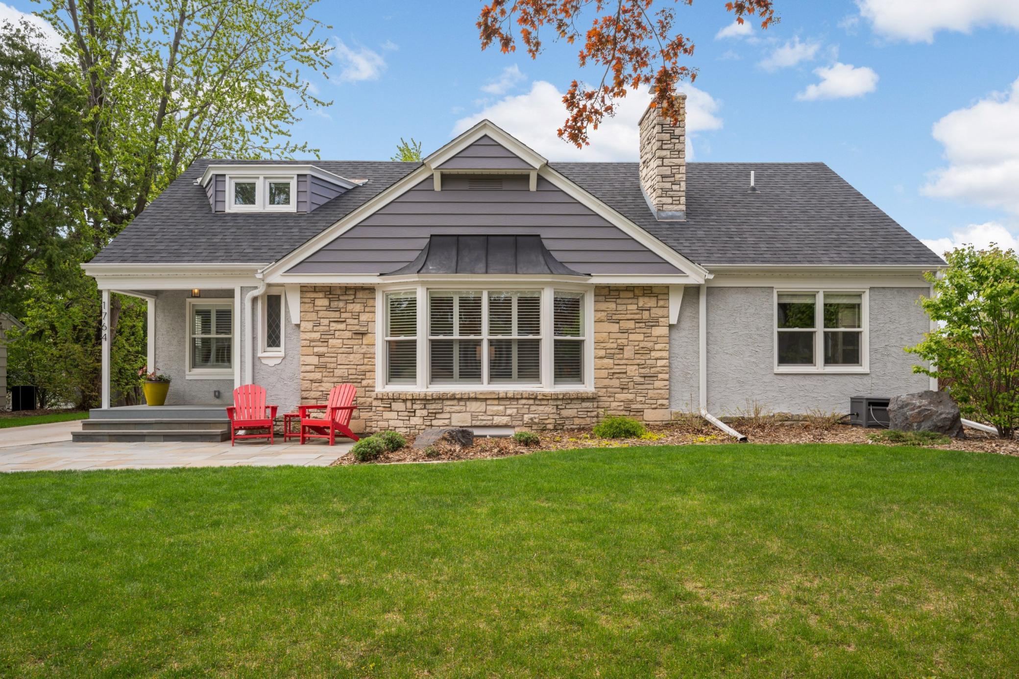 Welcome Home to 1764 Bohland Avenue