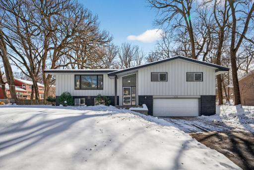Photo for 2301 Manor Drive, Burnsville, MN 55337 - listing #7039356 2301 Manor Drive, Burnsville, MN 55337