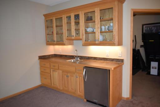 10726 Lyndale Bluffs Trail, Minneapolis, MN 55420