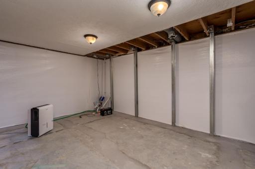 2712 E Main Street, Mankato, MN 56001