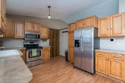 2712 E Main Street, Mankato, MN 56001