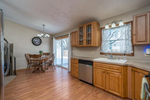 2712 E Main Street, Mankato, MN 56001