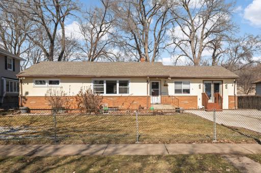 1709 Field Avenue, Saint Paul, MN 55116