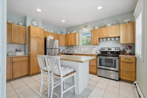 315 S Dakota Avenue, New Richmond, WI 54017