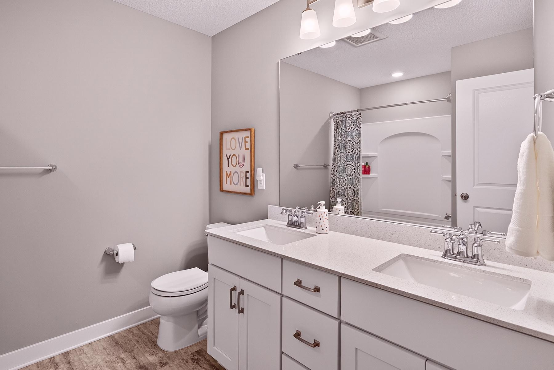 web_Bathroom upper.jpg