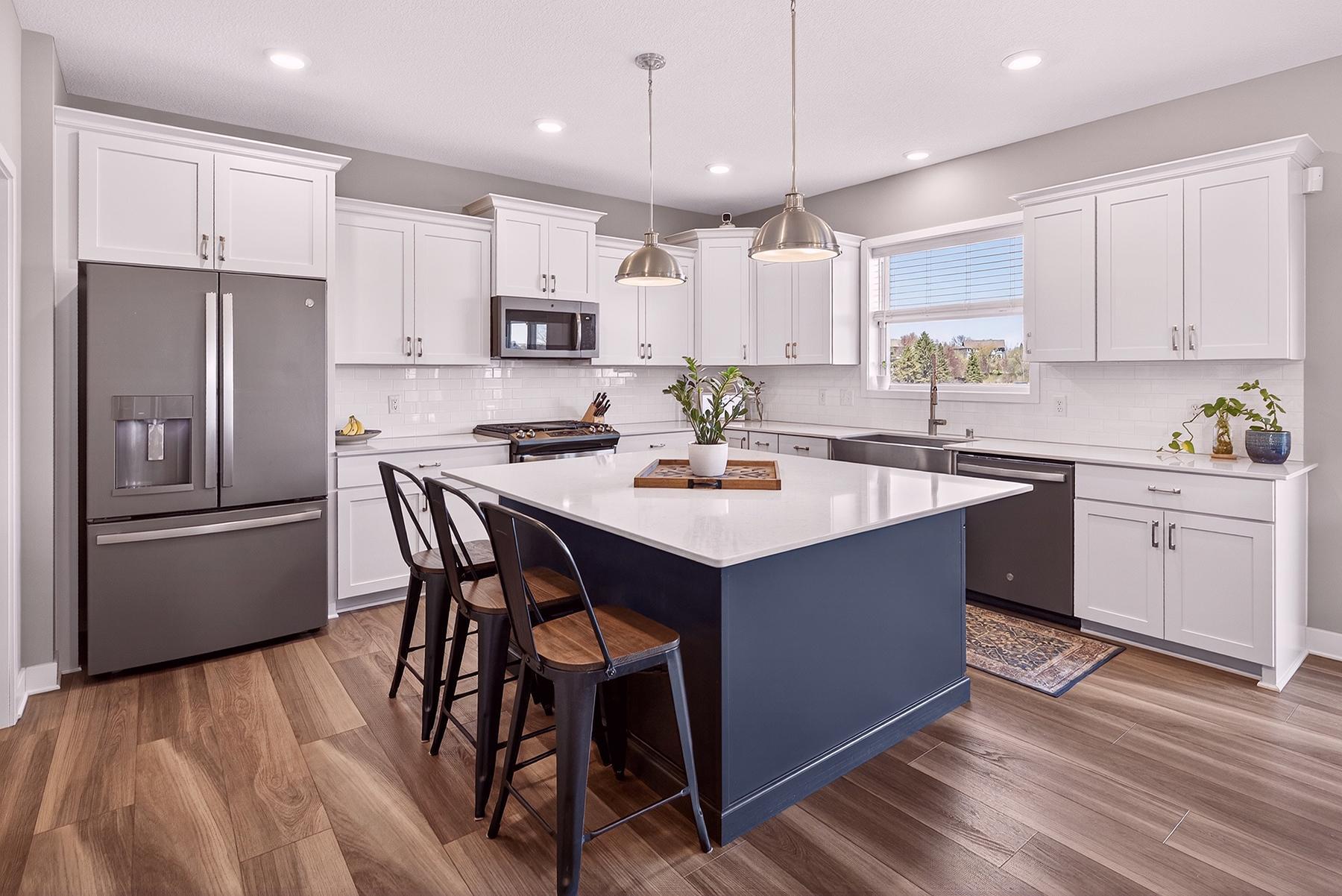 web_Kitchen 2.jpg