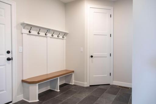 5910 Freeland Alcove N, Hugo, MN 55038