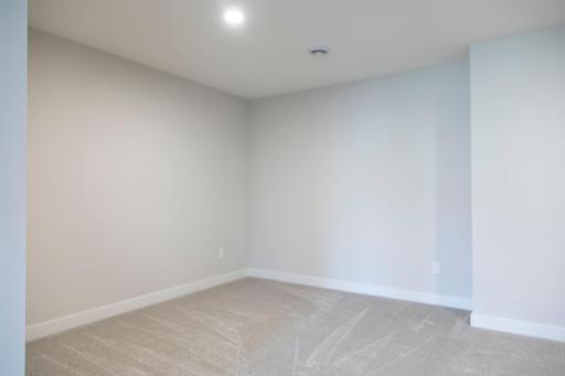 5910 Freeland Alcove N, Hugo, MN 55038