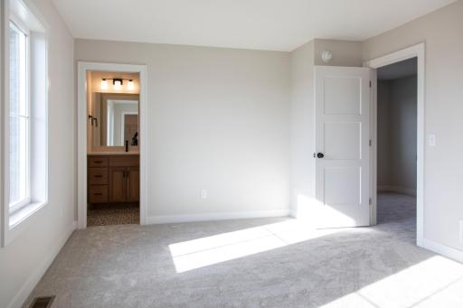 5910 Freeland Alcove N, Hugo, MN 55038