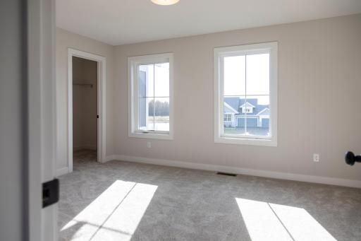 5910 Freeland Alcove N, Hugo, MN 55038