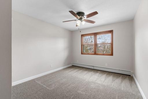 2730 Dale Street N, D214, Roseville, MN 55113