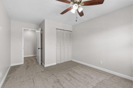 2730 Dale Street N, D214, Roseville, MN 55113