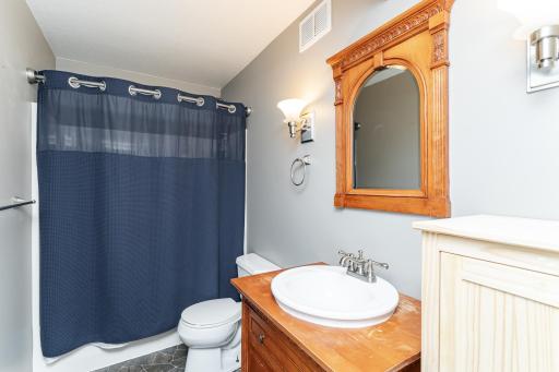 810 19th Street, Zumbrota, MN 55992