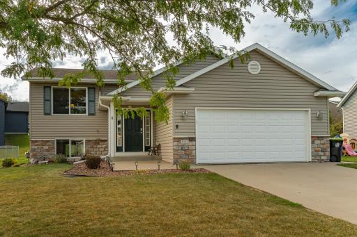 810 19th Street, Zumbrota, MN 55992