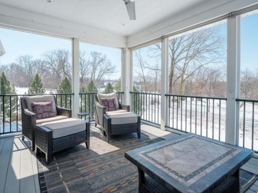 2482 Fieldstone Road SW, Rochester, MN 55902