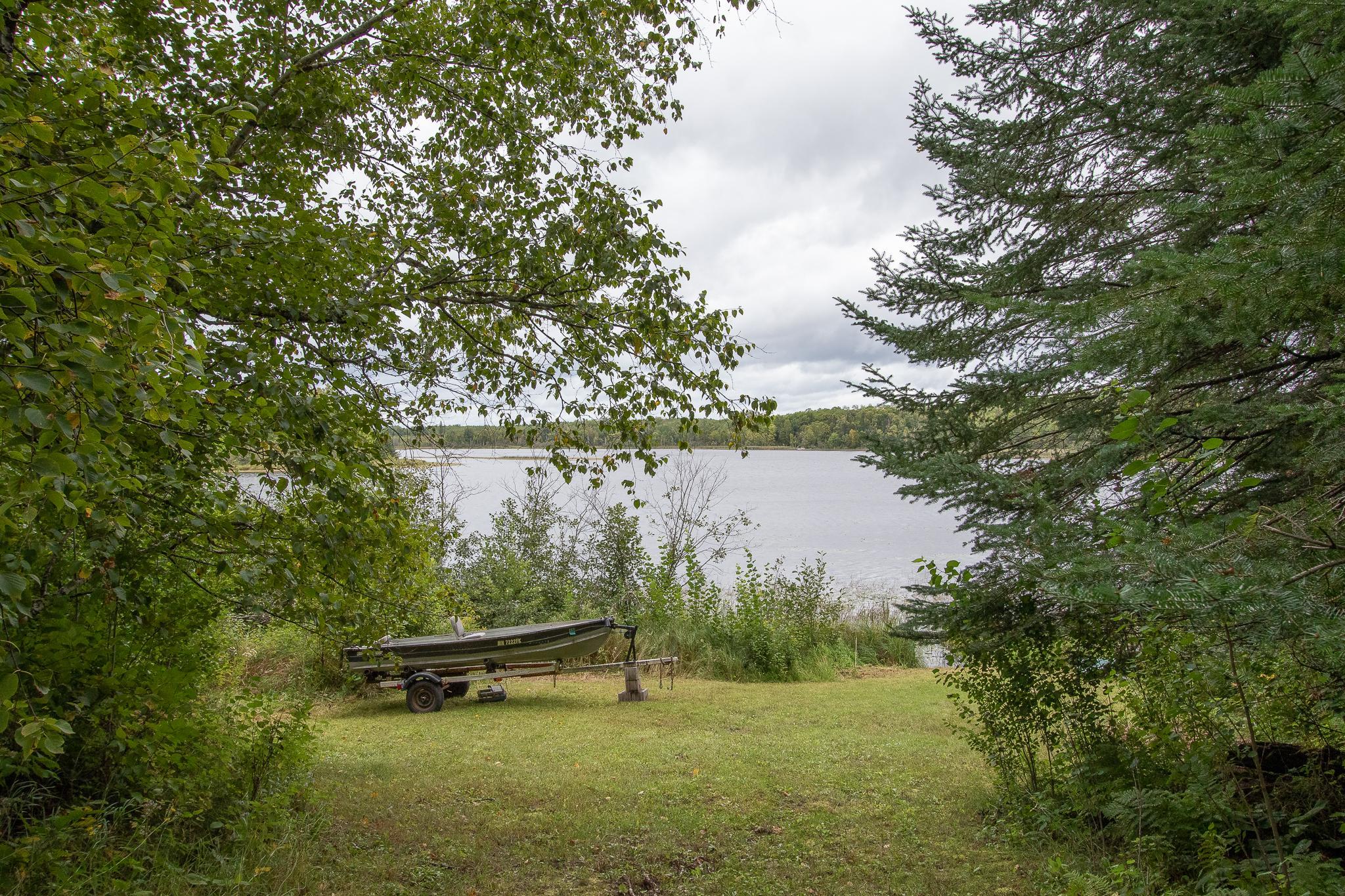Boat Conveys with the Property