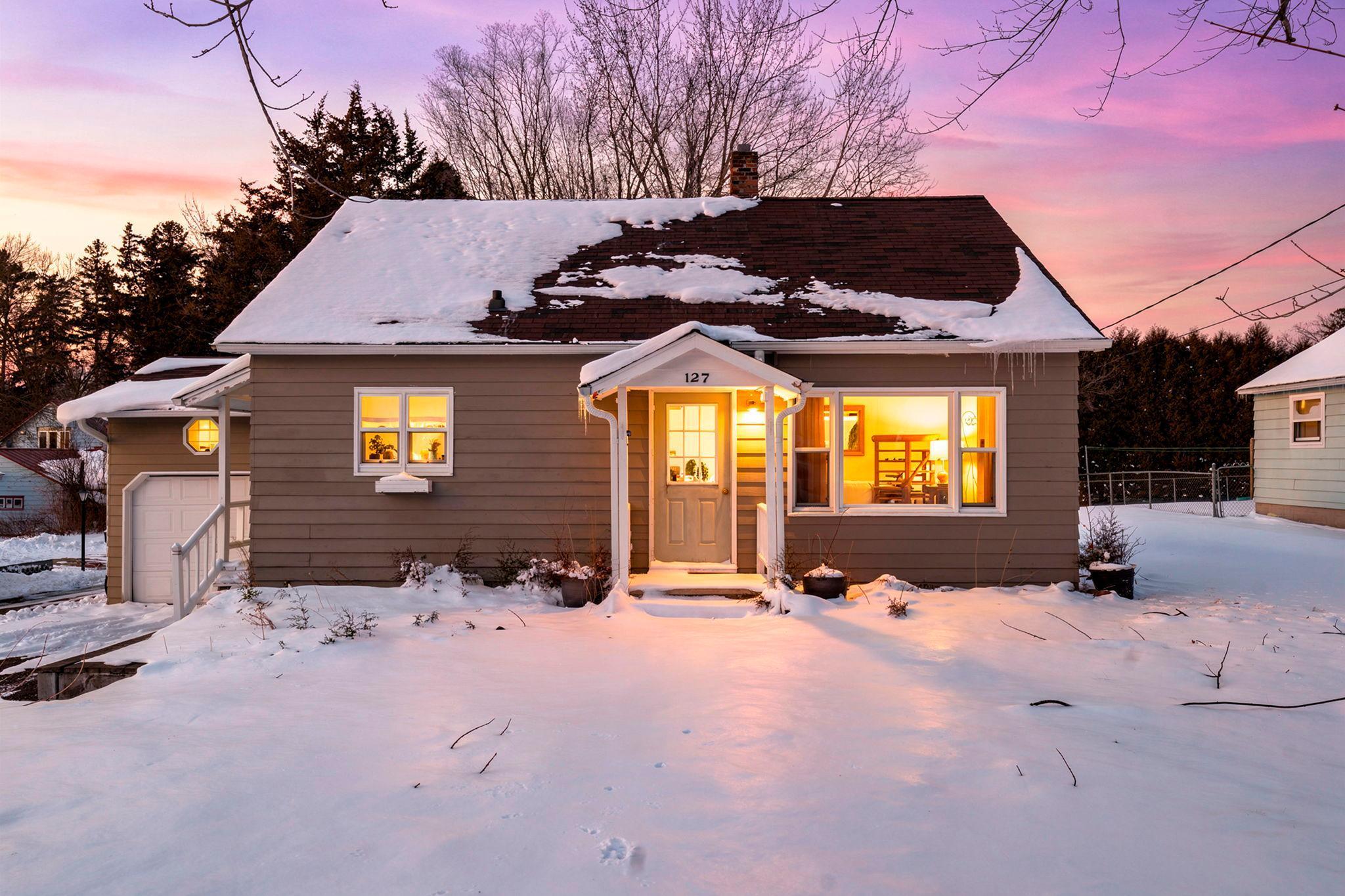 127 State Street W, Dresser, WI