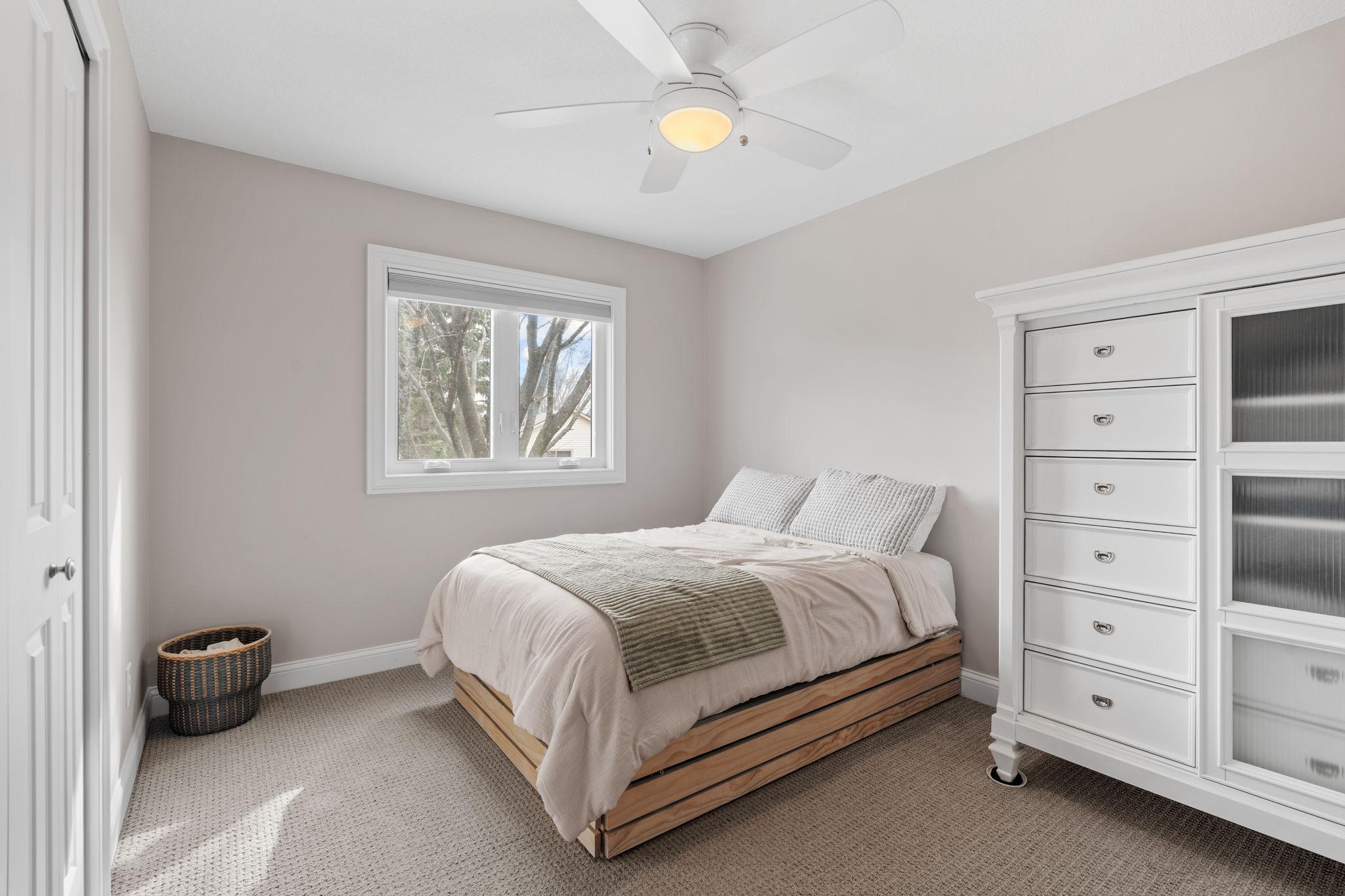 37-web-or-mls-12443 90th Ave N-37.jpg
