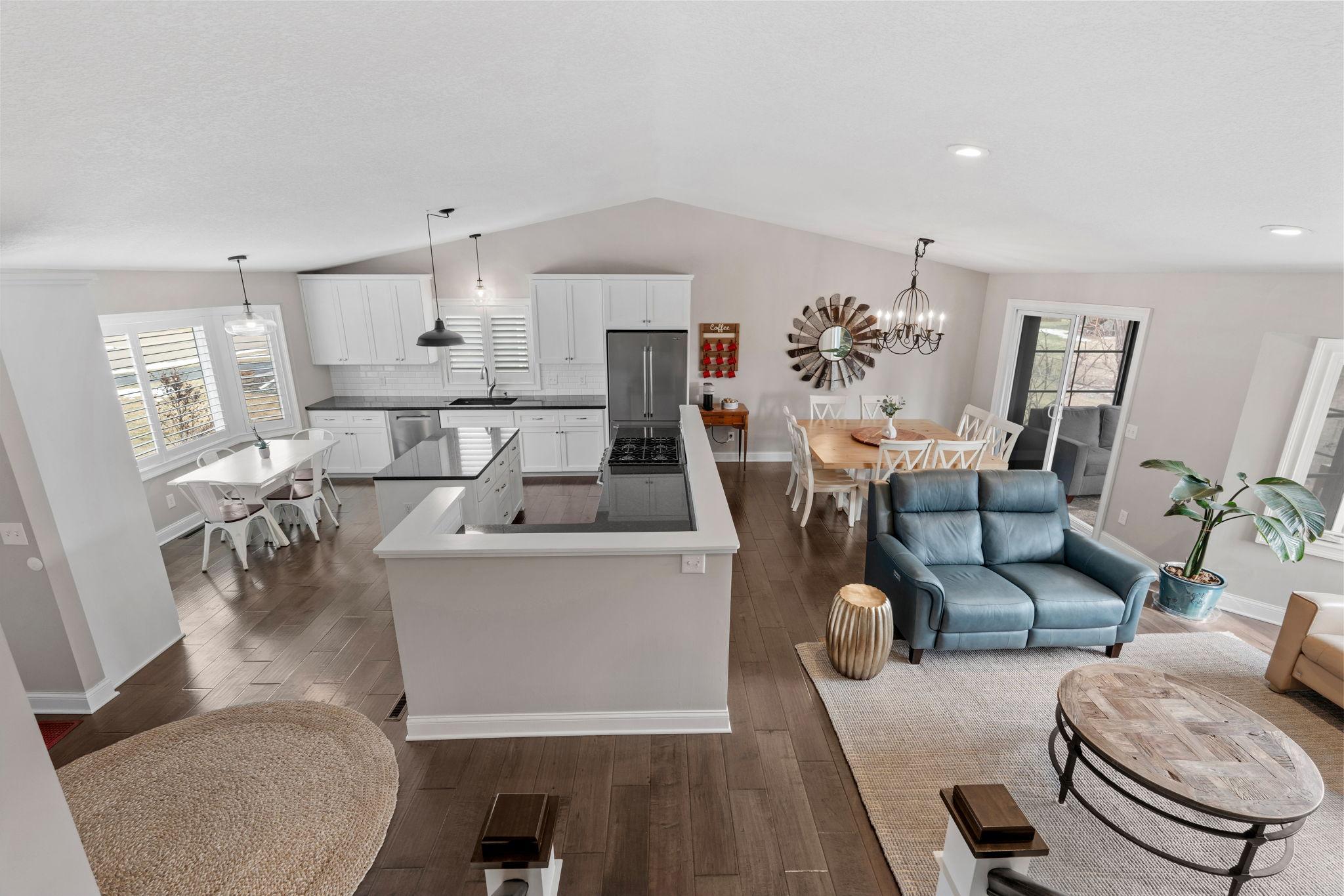 49-web-or-mls-12443 90th Ave N-49.jpg