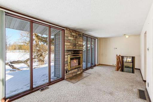 2652 Paradise Trail NW, Isanti, MN 55040