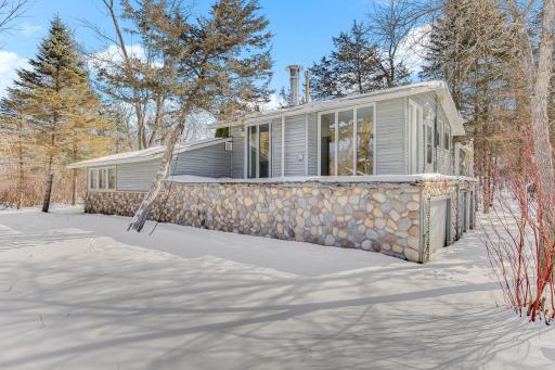 2652 Paradise Trail NW, Isanti, MN 55040