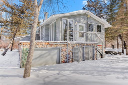 2652 Paradise Trail NW, Isanti, MN 55040