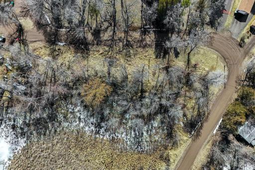 2652 Paradise Trail NW, Isanti, MN 55040