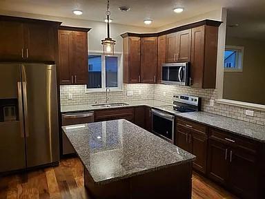 900 8th Avenue SW, Pine Island, MN 55963