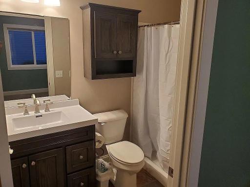 900 8th Avenue SW, Pine Island, MN 55963