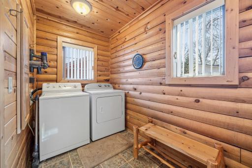 1380 S Shore Drive, Detroit Lakes, MN 56501