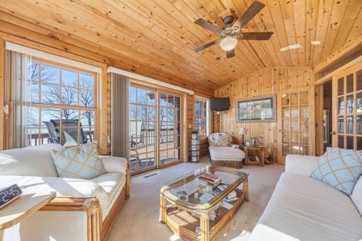 1380 S Shore Drive, Detroit Lakes, MN 56501